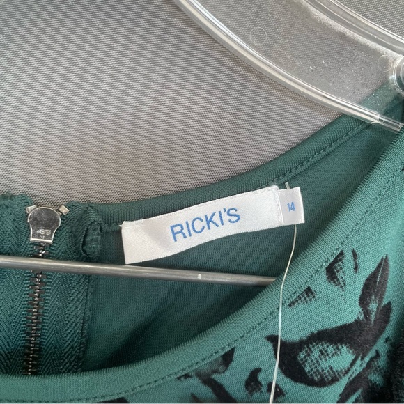 RICKIS size 14 green and black velvety floral midi dress - Picture 6 of 12